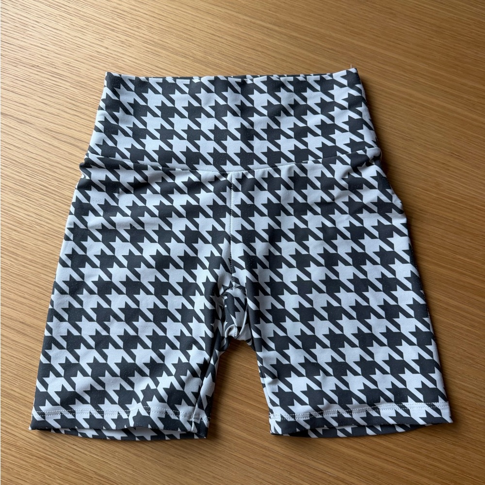 Skatie Cece bike shorts in Trestles